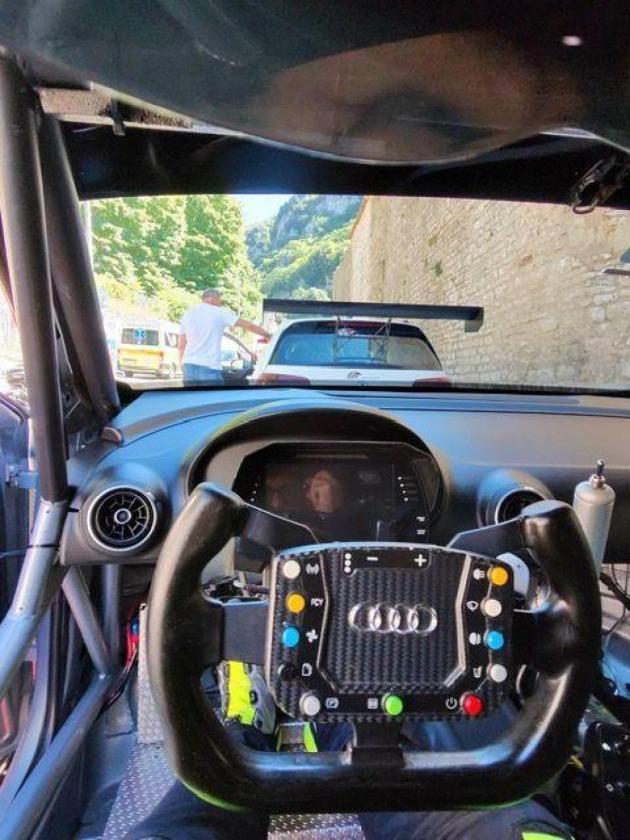 Audi RS3 TCR LMS DSG – showroom condition - Image 8