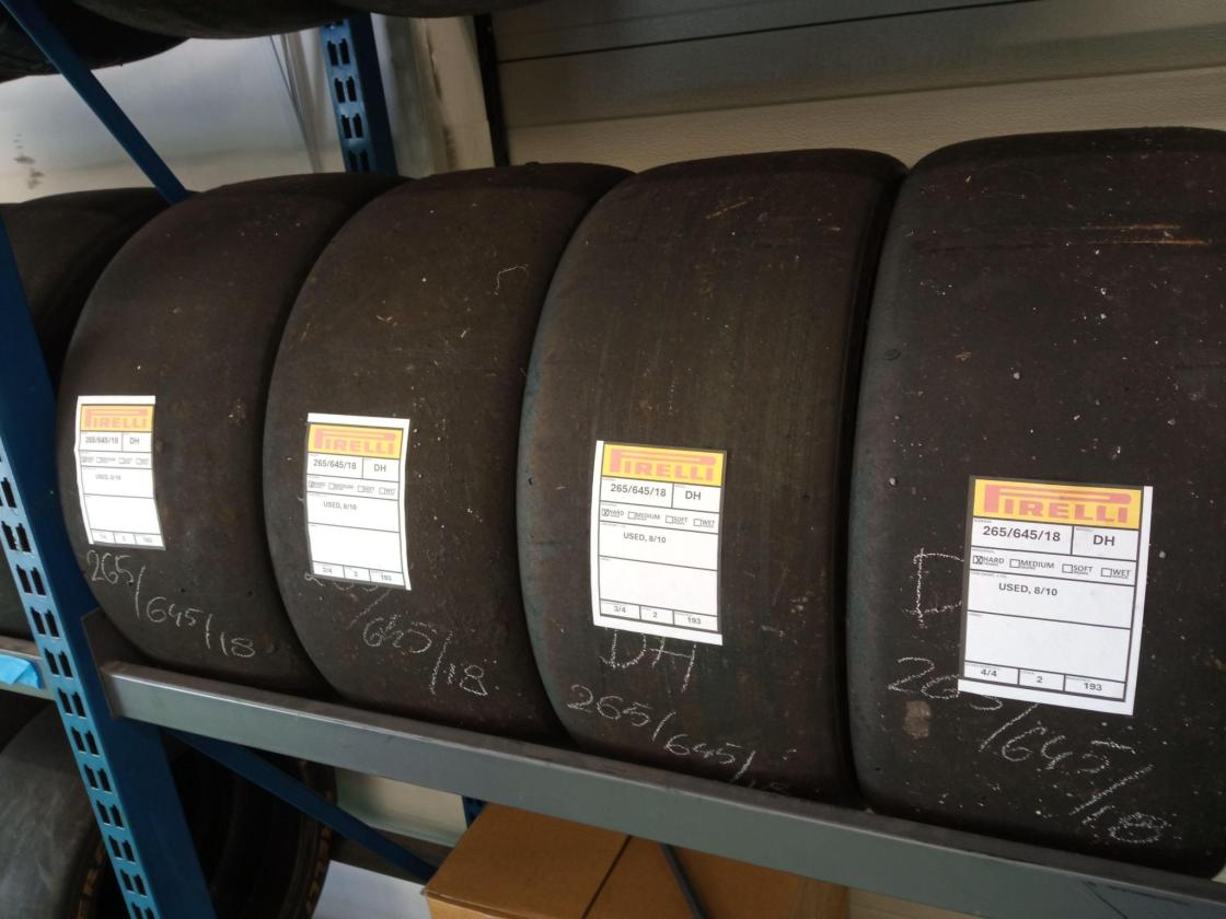 SALE% Full Slicks 18" Pirelli, Yokohama, Michelin | Used - Vaizdas 7