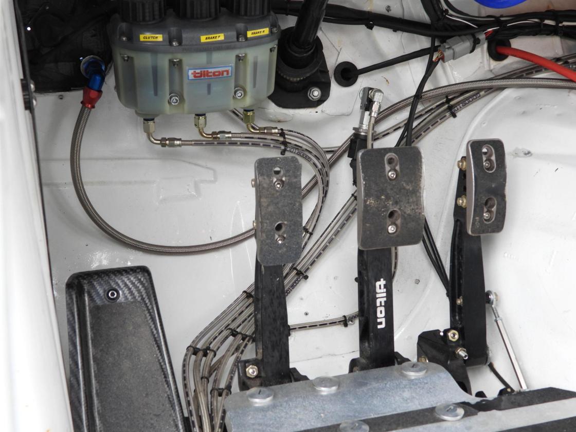 BMW E36 330i – race car – road legal – ring tool - Image 8