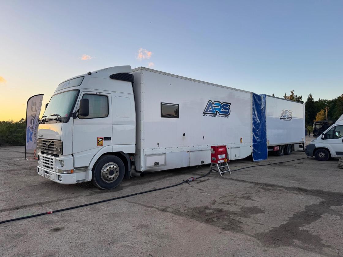 Converted truck and trailer - Image 4