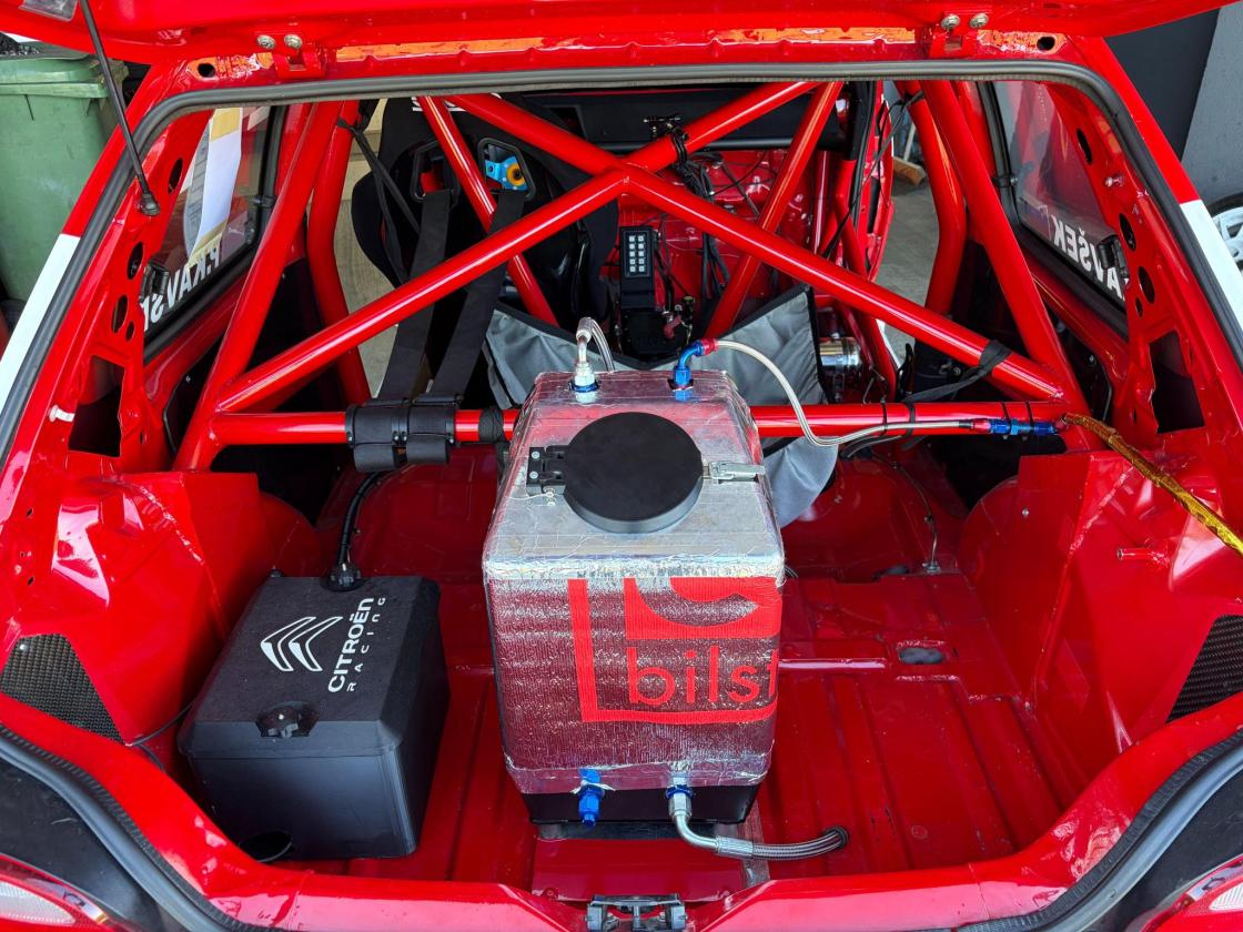 Citroen Saxo VTS FIA Hillclimb - Image 4