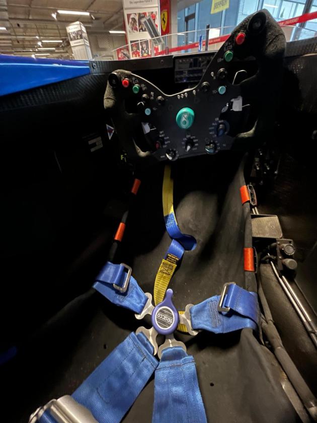 Original 2003 Sauber C22 F1 - Image 5
