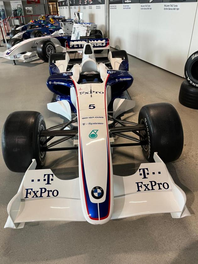 2008 BMW Sauber F1 Showcar