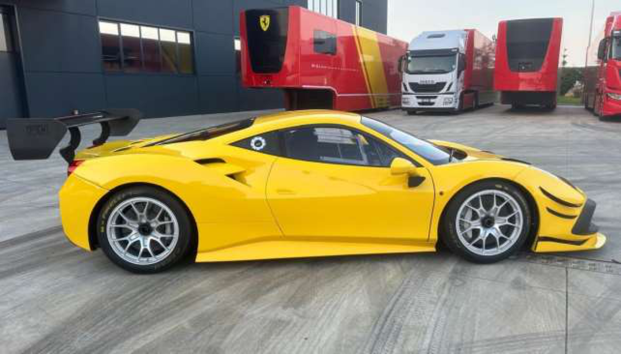 Ferrari 488 Challenge Evo - Vaizdas 4
