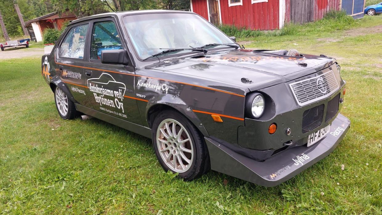Volvo 360 2.3L -90, 6-speed ZF