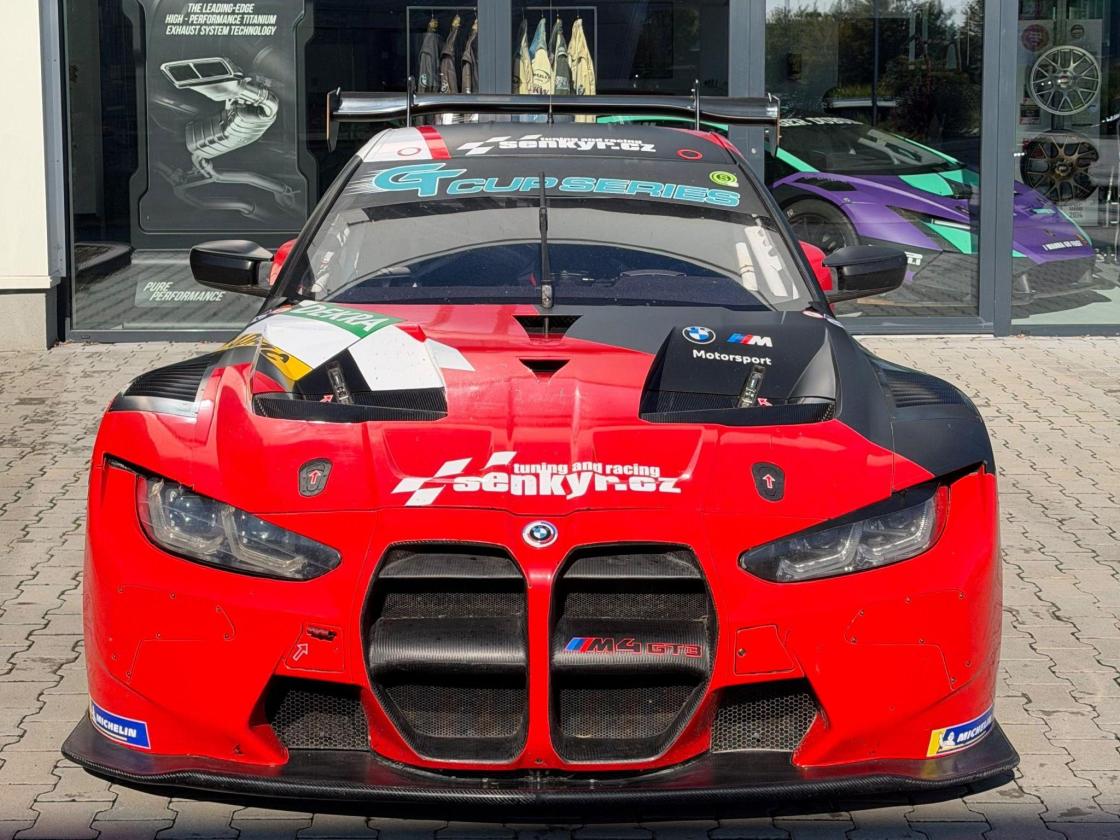 BMW M4 GT3 (G82)