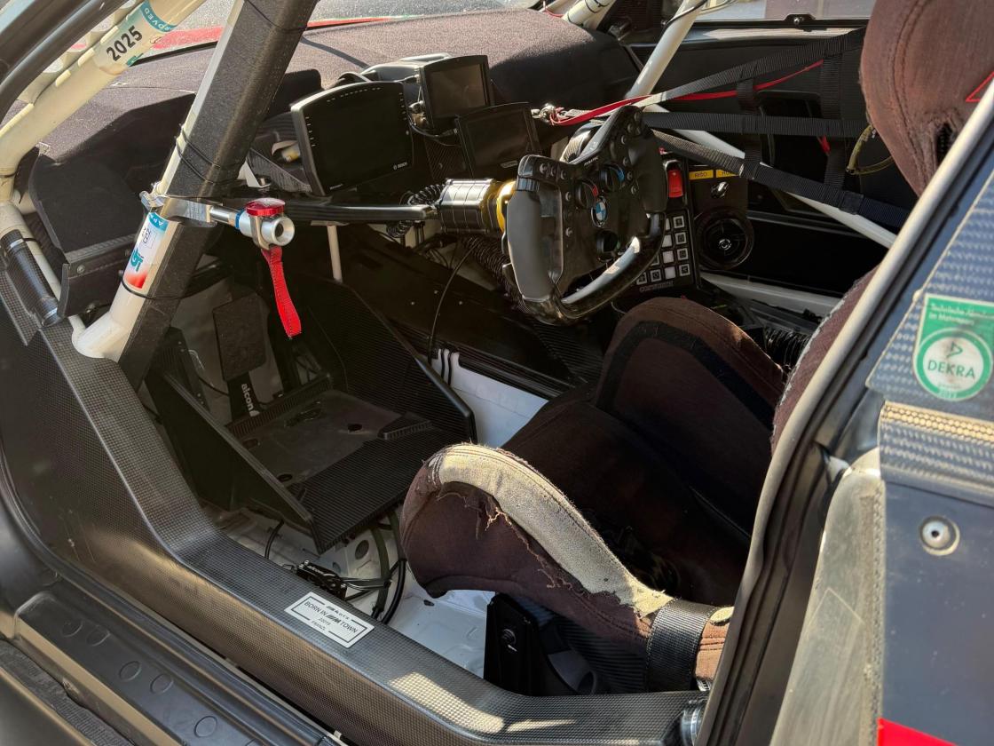 BMW M4 GT3 (G82) - Image 7