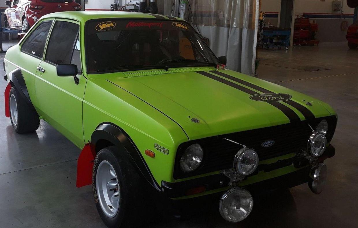 FORD ESCORT RS 2000 MK2