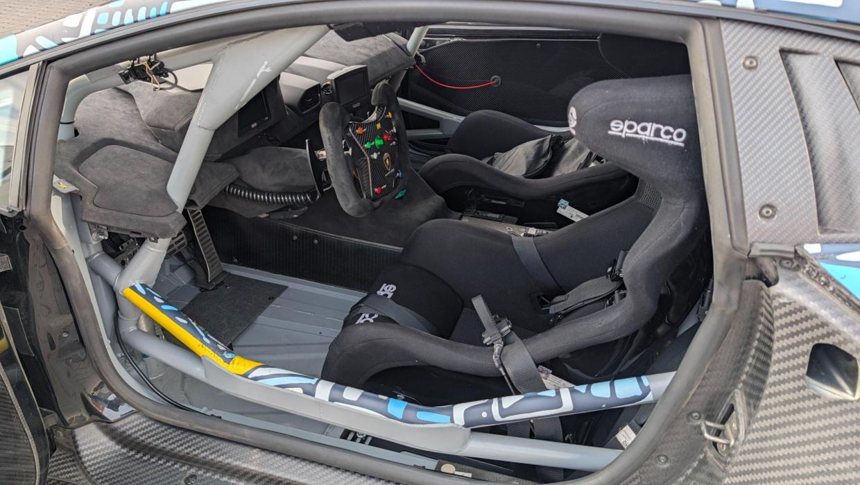 Lamborghini Huracán Super Trofeo EVO2 - Image 8