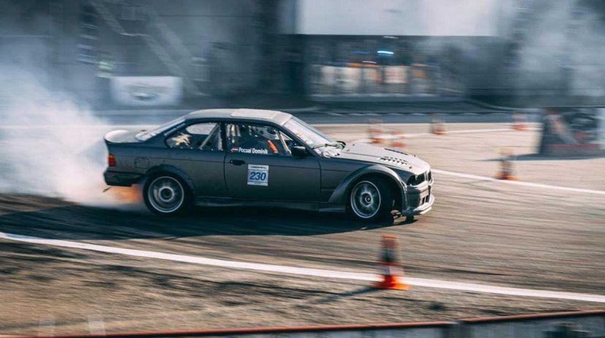 Bmw E36 V8 - Vaizdas 2